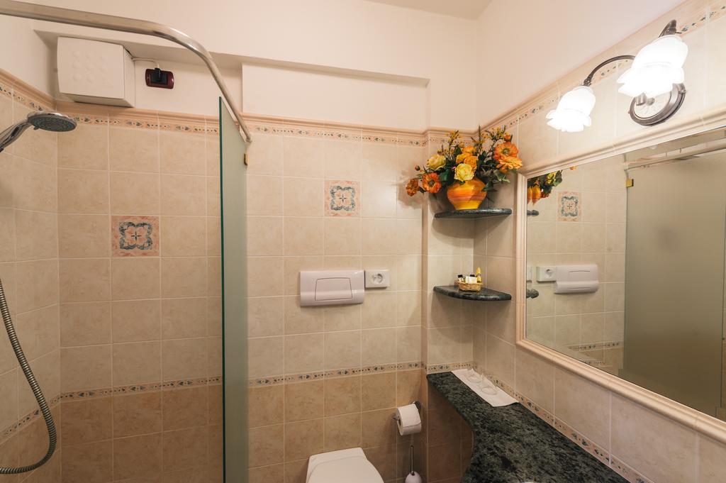 Hotel Garden Zorzi San Felice del Benaco Pokój zdjęcie